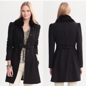 Banana Republic black coat with removable fur collar and bow